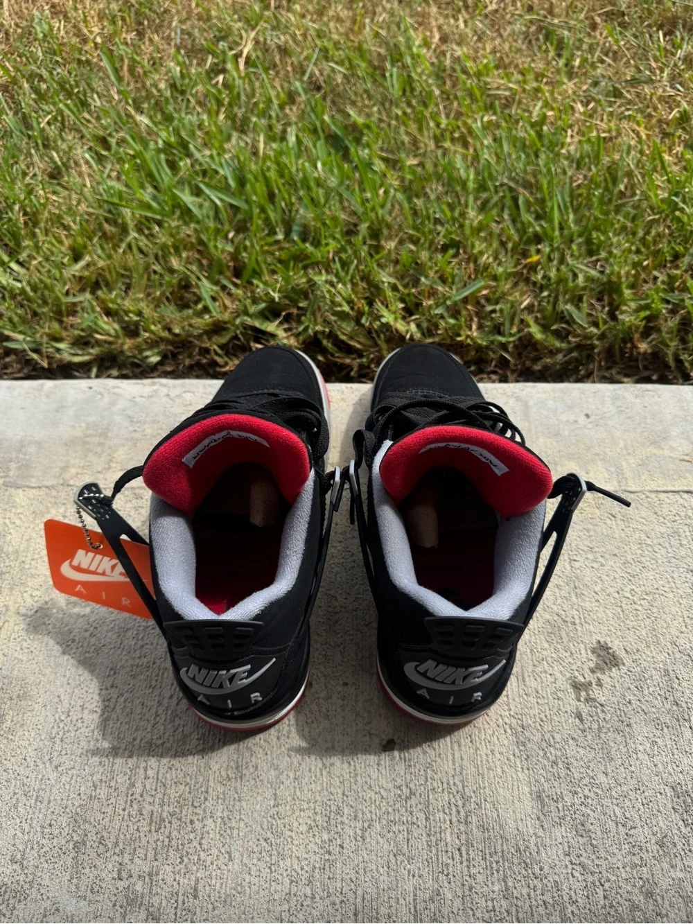 Bred 4s. Size 7.5M 9W. 8/10 Condition! No Box, Comes With Clear Shoe Container!